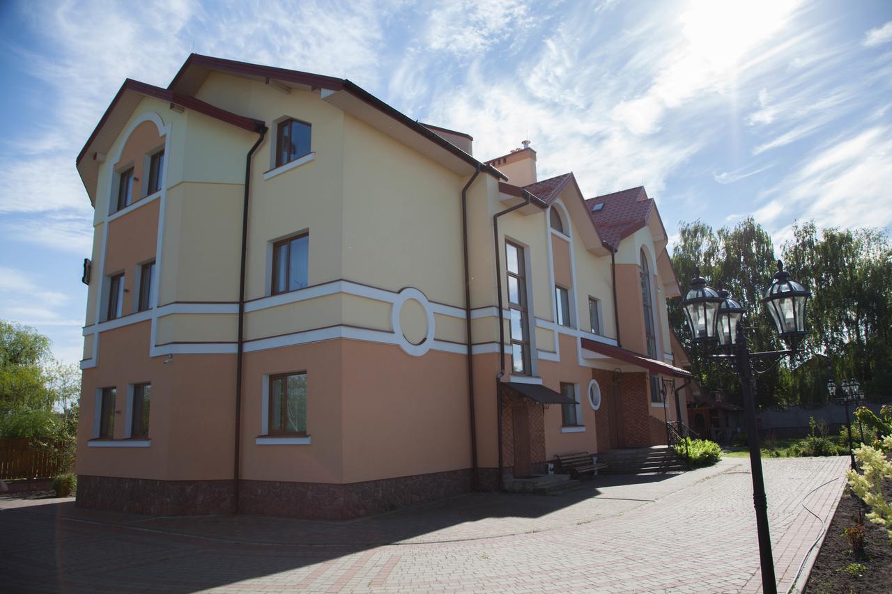 Alekselena Hotell Malekhuv Exteriör bild