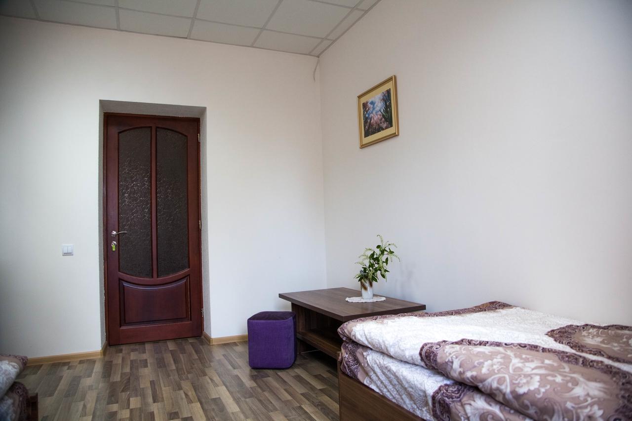 Alekselena Hotell Malekhuv Exteriör bild
