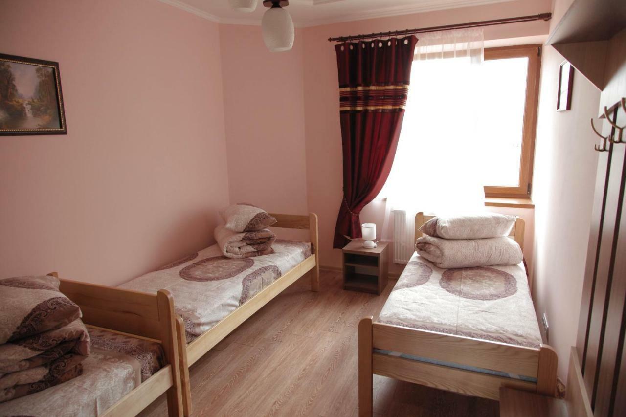Alekselena Hotell Malekhuv Exteriör bild