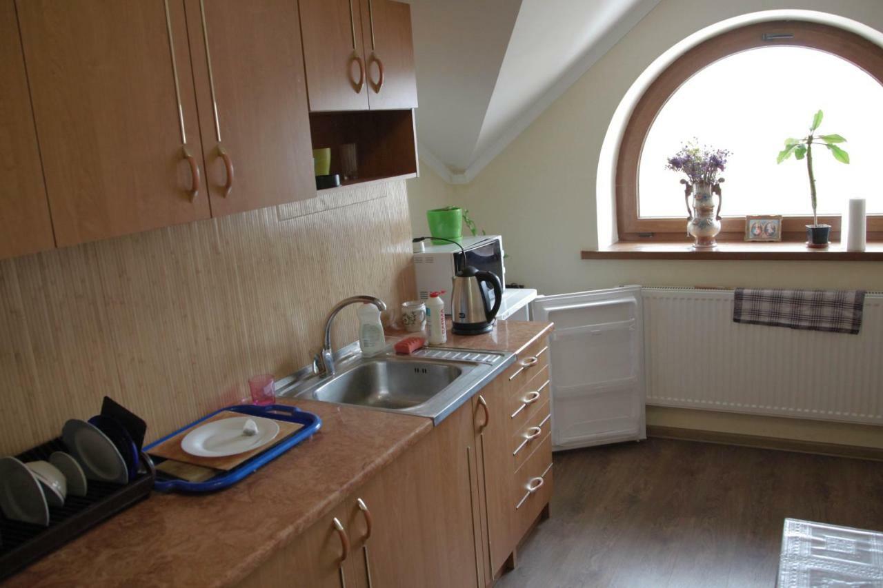 Alekselena Hotell Malekhuv Exteriör bild