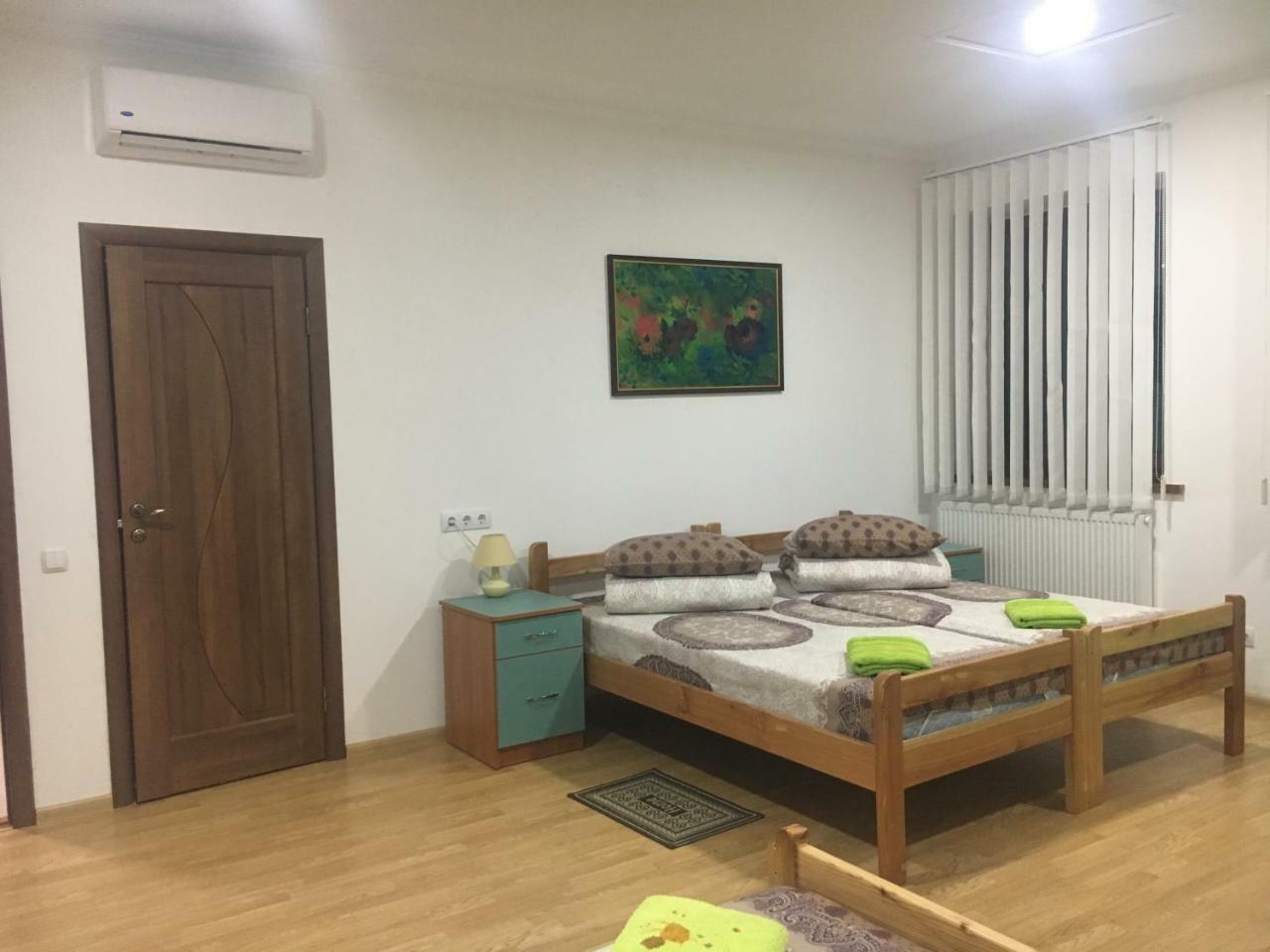 Alekselena Hotell Malekhuv Exteriör bild