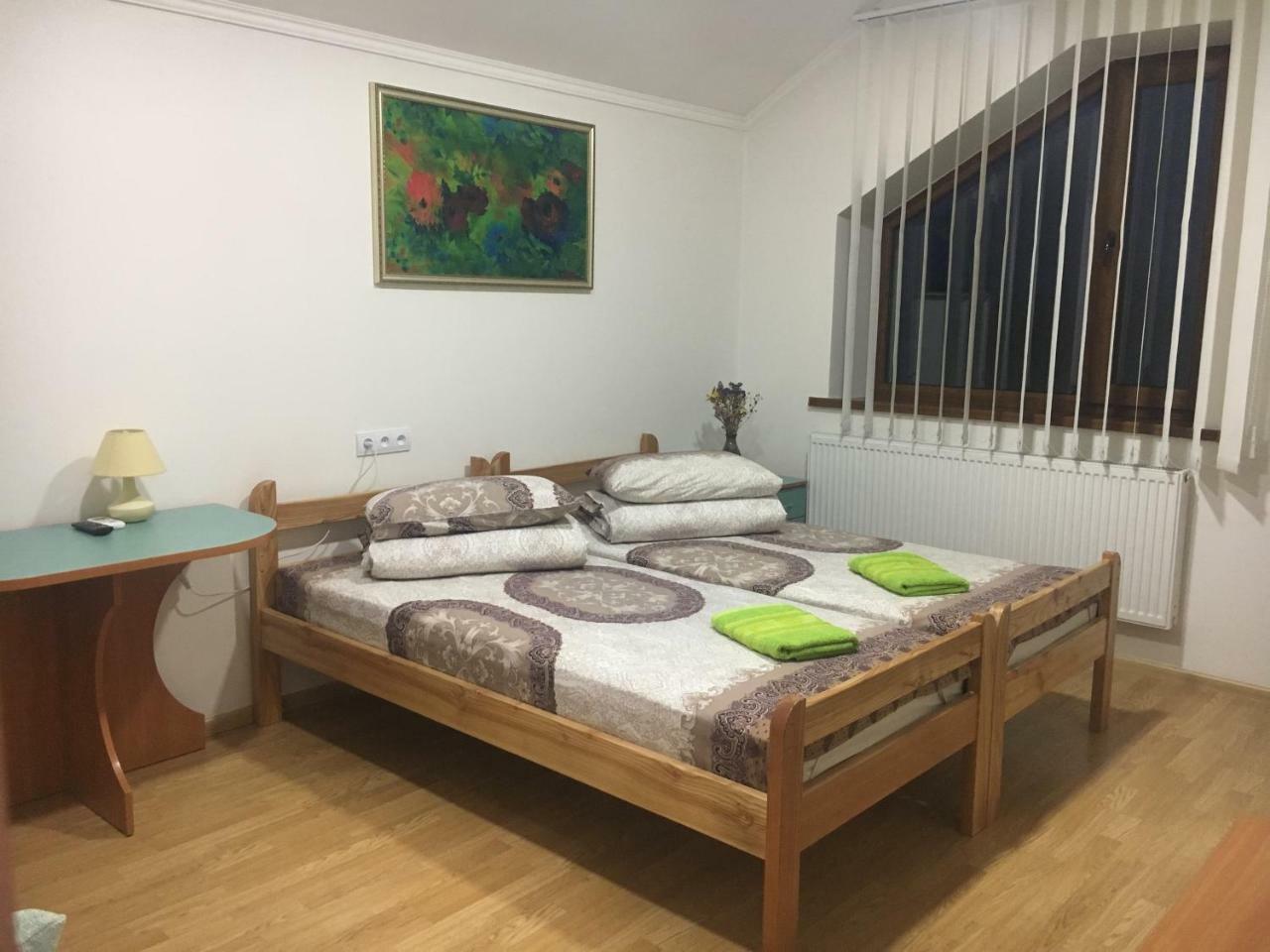 Alekselena Hotell Malekhuv Exteriör bild